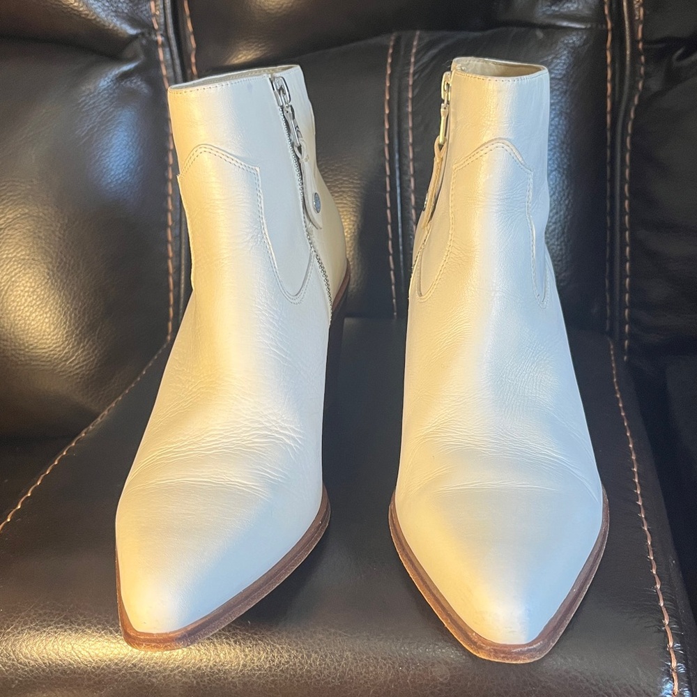 rag & bone White Leather Ankle Boots with 3” Stack Heel Sz 39.5